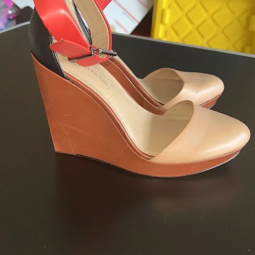 Multicolored wedges  - Picture 5 of 5